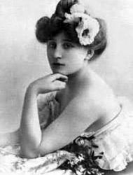 Colette, exposición de sus cuadros, grabados y fotos en el Museo Richard Anacréon de Granville