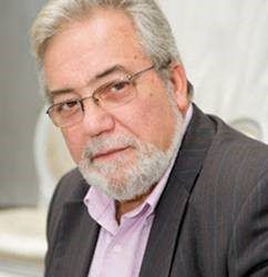 Invitación Acto Medalla de Honor: Tomás Paredes