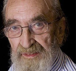 Pablo Carriedo, autor del libro “La fuerza del desaliento. Ángel Gonzalez y la poesía del medio-siglo español”