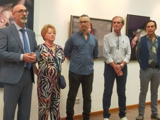 MISCELÁNEA. TRES MIRADAS REALISTAs