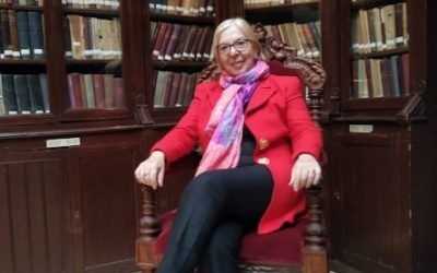 JULIA SÁEZ-ANGULO, premio “Doña Beatriz de Ahumada”